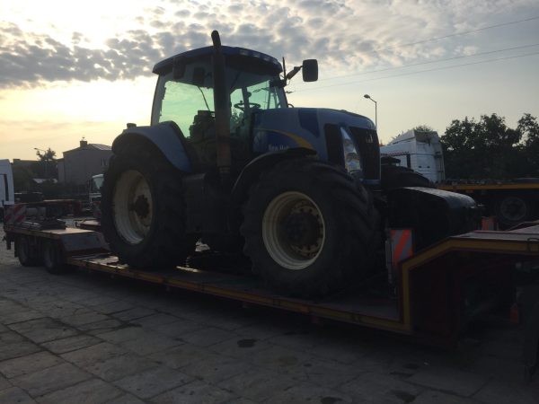 Transport NEW MBK: ciągnik rolniczy