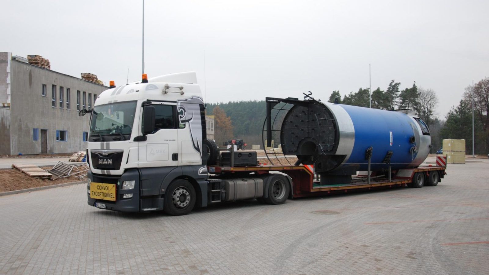 Transport NEW MBK: urządzenie przemysłowe